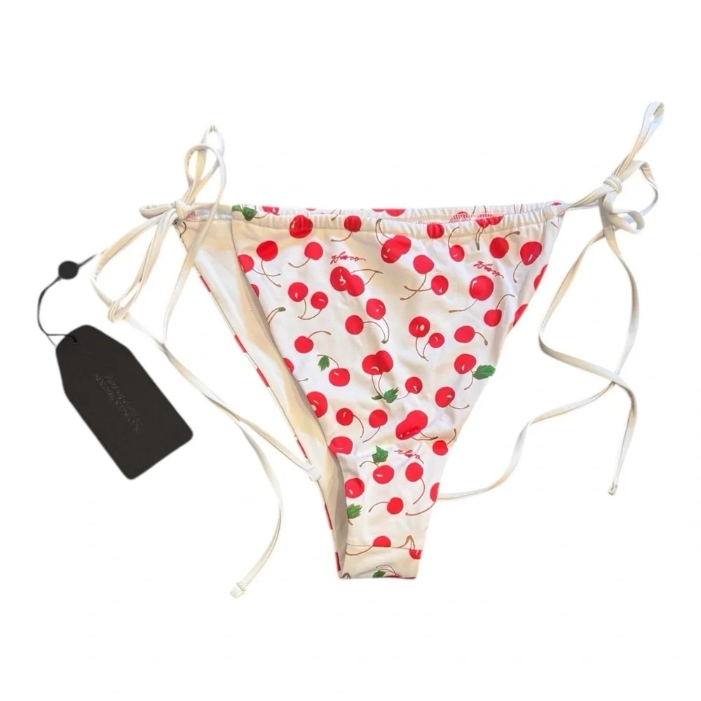 Frankies Bikinis × Sydney Sweeney Tia Bottom in cherry bomb NWT